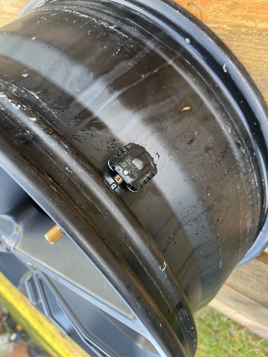 Okazja oryginalne felgi aluminiowe MG ZS II 6,5x16 5x112 ET41 czujniki