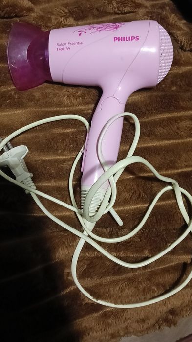 Фен Philips salon Essential 1400 w