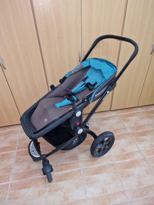 Carro bebe com 2 cadeiras