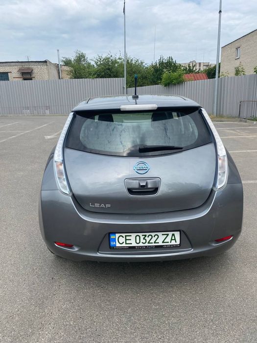 Оренда/прокат/викуп електро Nissan Leaf (24кВт)