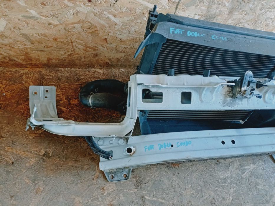 Fiat Doblo Opel Combo 1.3 CDTI diesel pas przedni belka wzmocnienie