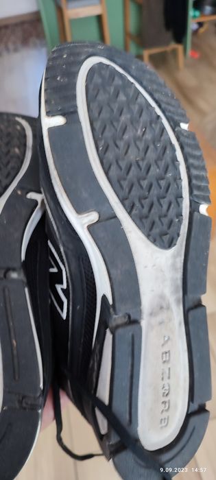 NOWE Buty New Balance X Racer rozmiar 41,5