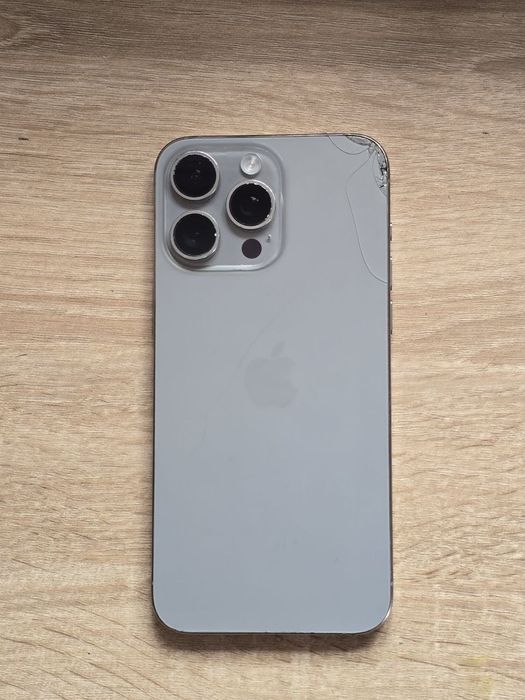 Iphone 15 pro max 256gb bypass