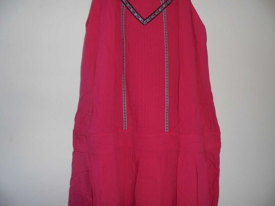 vestido de de mulher cor de rosa