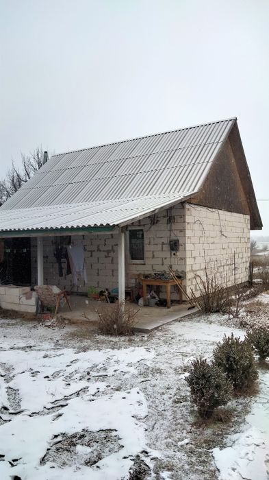 Продам два дома на одном участке