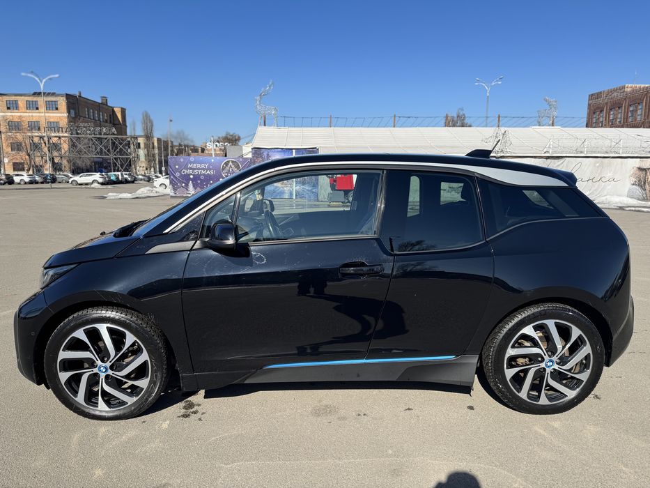 BMW i3 (2018)(33,2kWh)