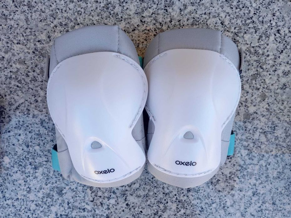 Patins de 4 rodas e proteções