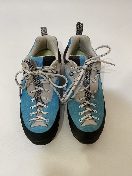 Жіночі трекінгові кросівки Garmont