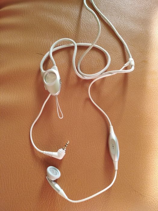 BenQ-Siemens EF-81 ładowarka + słuchawki SAMSUNG