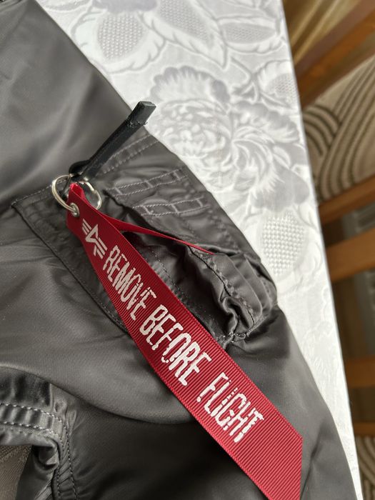 Kurtka bomberka męska Alpha Industries Flying Tigers CWU Vintage Grey haft naszywka L