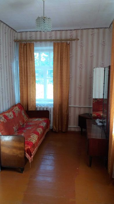 Будинок на Підзамчі(район ГРК"Ксенія")