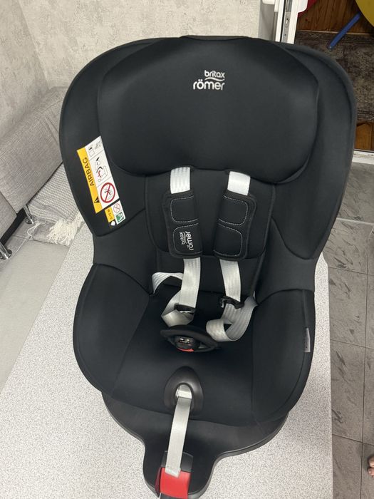 Продам автокрісло Britax Romer Dualfix Pro M, Germany, оригінал.