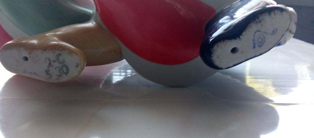 Три статуетки. Полонне