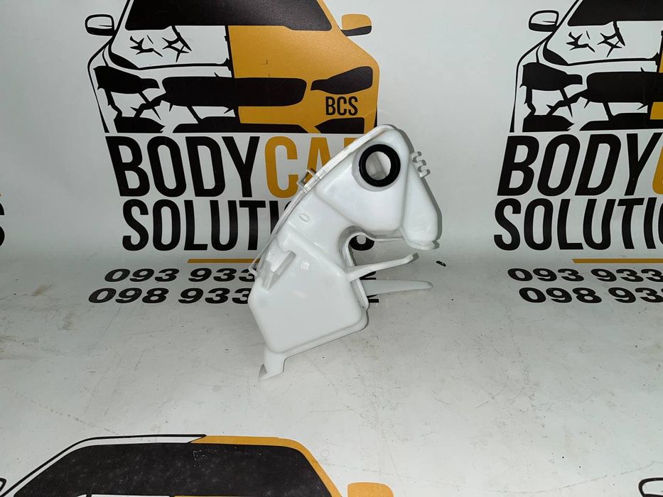 Бачок омивача (ліцензія) TOYOTA CAMRY 80 2024-