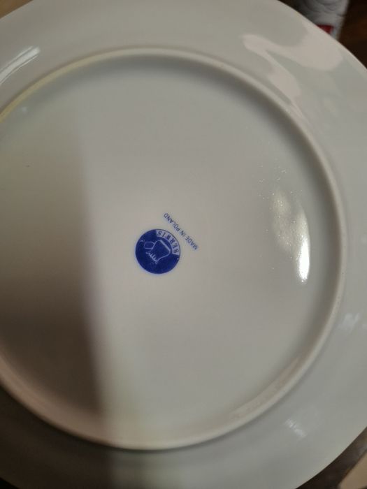 Talerze talerzyki róże polska porcelana