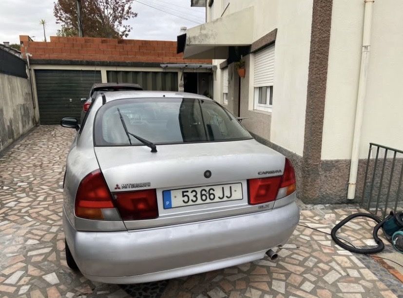 Mitsubishi Carisma 1.6 16v