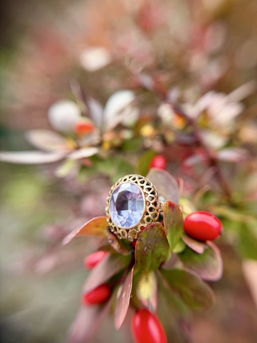 Złoty pierscionek Warmet B-607  kamień z efektem Aleksandrytu