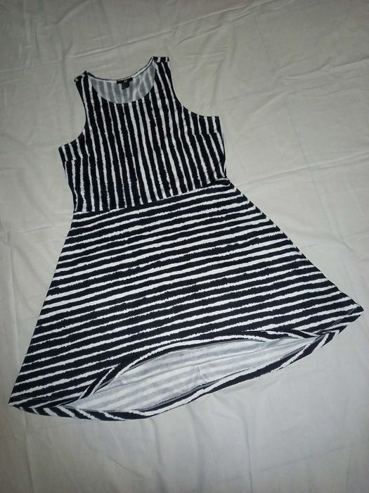H&M śliczna sukienka paski zebra L jak nowa