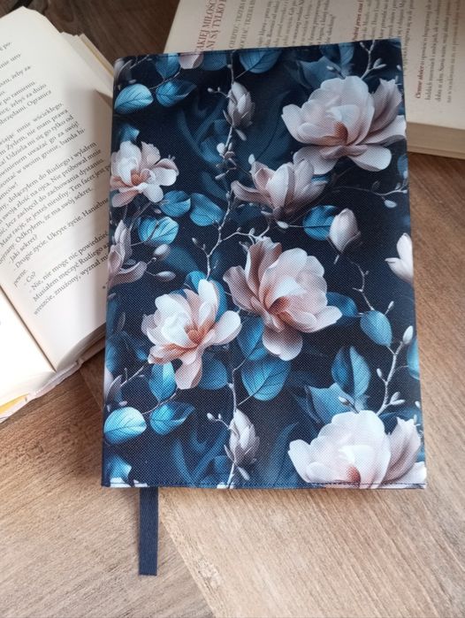 Otulacz na książkę, etui, okładka
