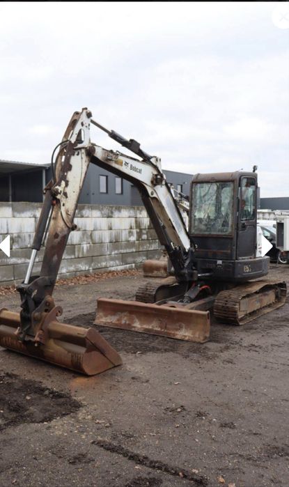 Mini giratoria bobcat E50