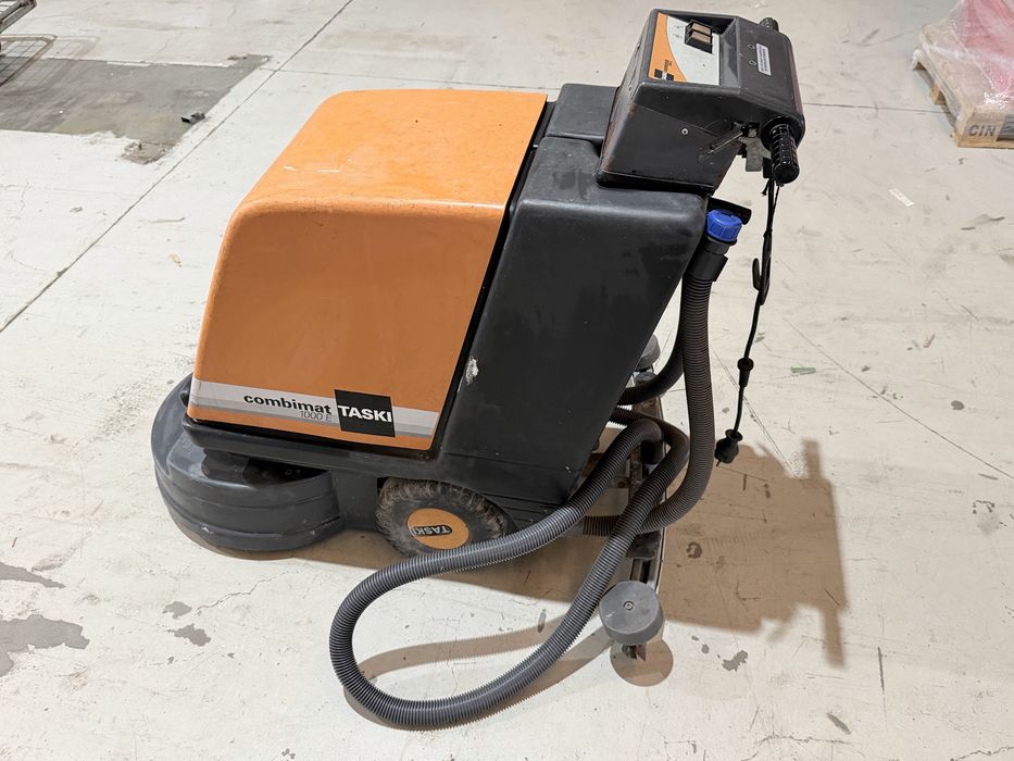 Máquina profissional limpeza de chão TASKI Combimat 1000 E