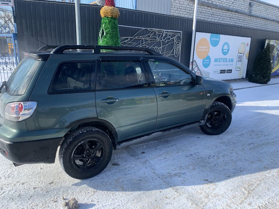 Продам  свое авто аутлендер