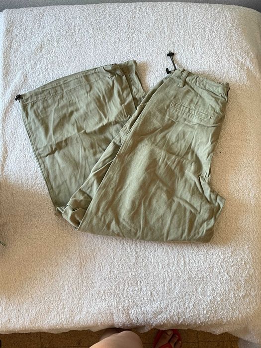 Lote de roupa feminina (30 peças) – venda rápida