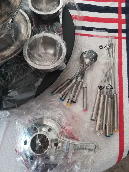 Fondue completo em inox NOVO para 6 pessoas