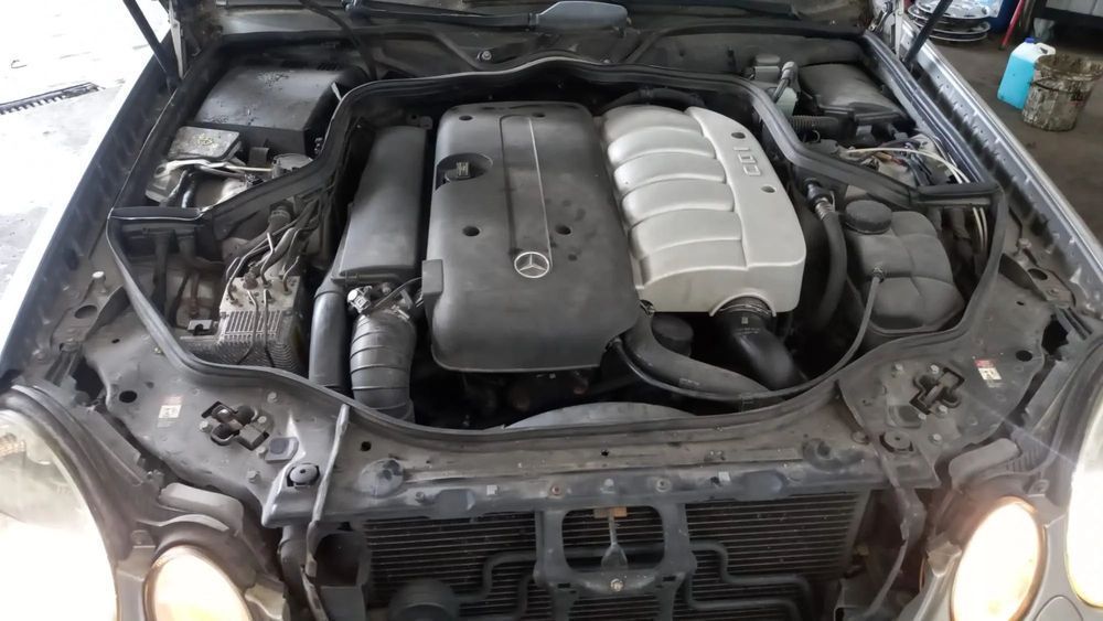Motor Mercedes E270 cdi 647.961 com injeção