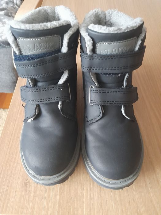 Buty zimowe dla chłopca rozmiar 28