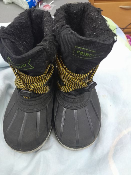 Buty gumiaczki Rozmiar 24/25. Friboo