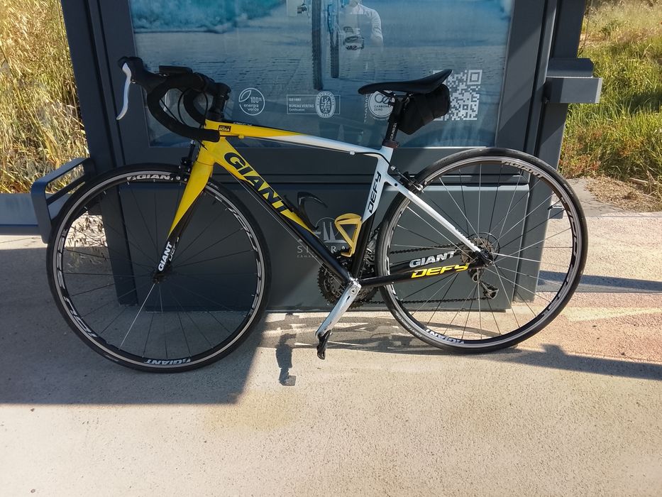 Giant Defy tamanho S