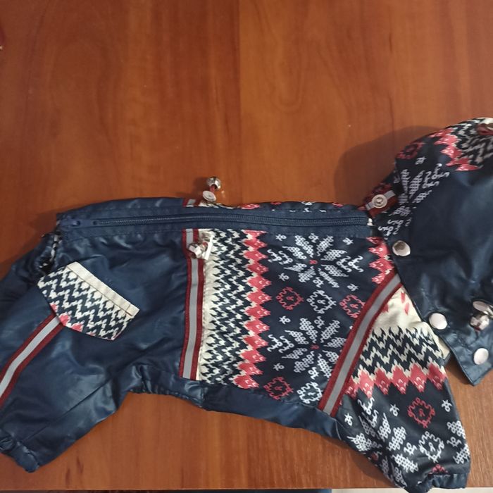 Продам дождевик для собак