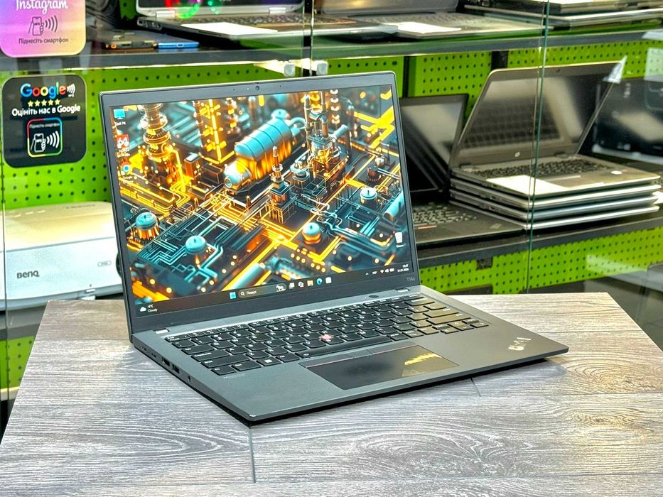 • Lenovo Thinkpad T14s Gen3 / Core i5-1245u / DDR5 16Gb / Є Розстрочка