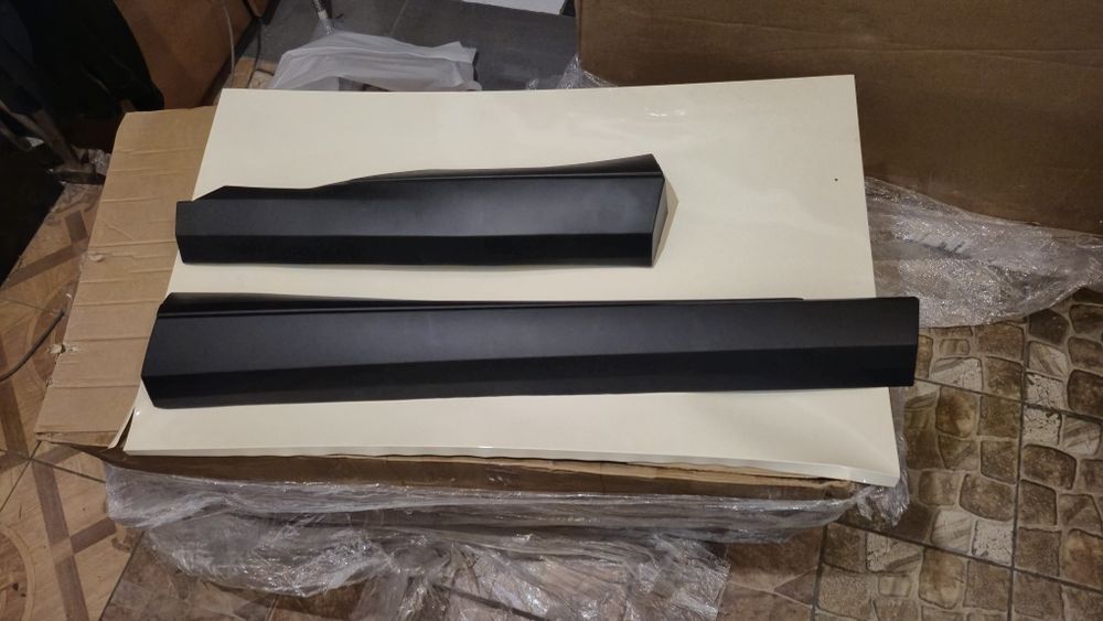 Молдінг дверей накладки Nissan Rogue XTRAIL T33 2020,2021,2022-2025