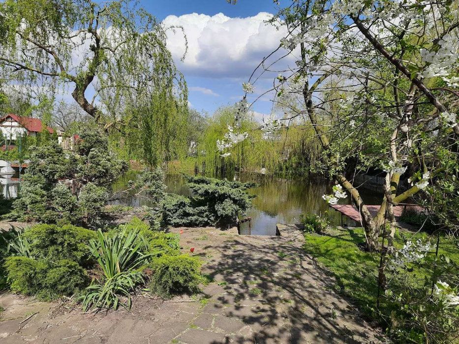 Сдам уютный дом с озером.  Русановские сады. Днепровский район