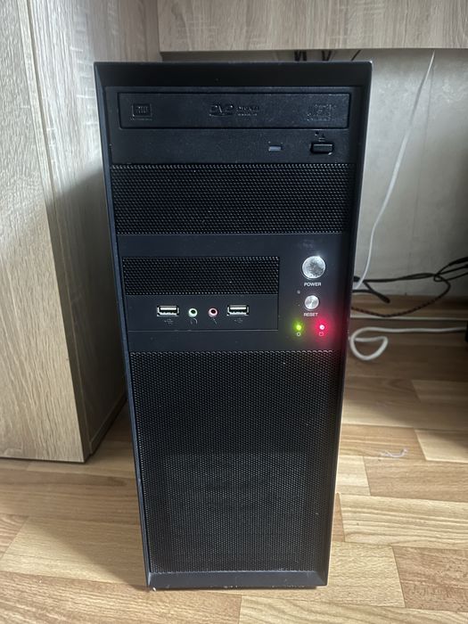 Продам компютер на GTX 960, Intel g4560: 300 Настольные