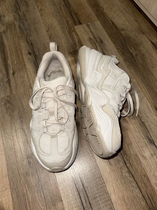 Кросівки nike 39