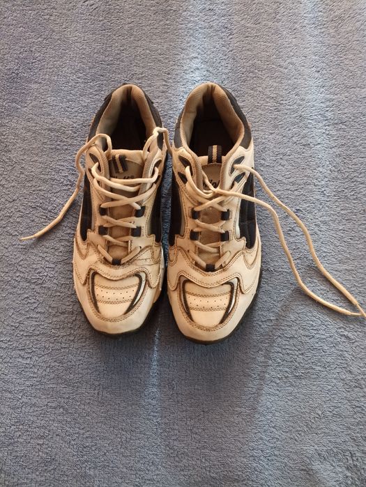 Кросівки чоловічі білі 46 розмір