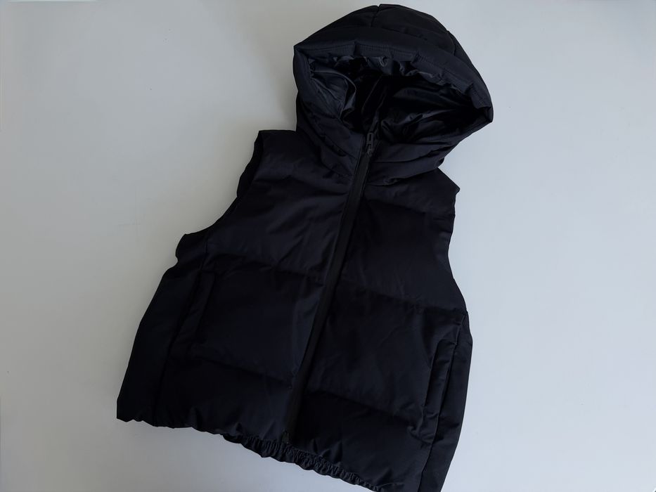 98см 2-3 роки zara жилетка безрукавка осіння на осінь зара для дівчинки хлопчика чорна жилеточка