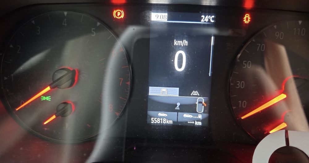 Renault clio 1.0 / 55.000 kms