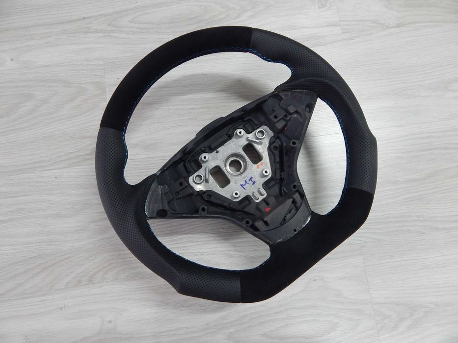 BMW E60 E61 E63 - kierownica Sport M-Pakiet Alcantara palona przycisk