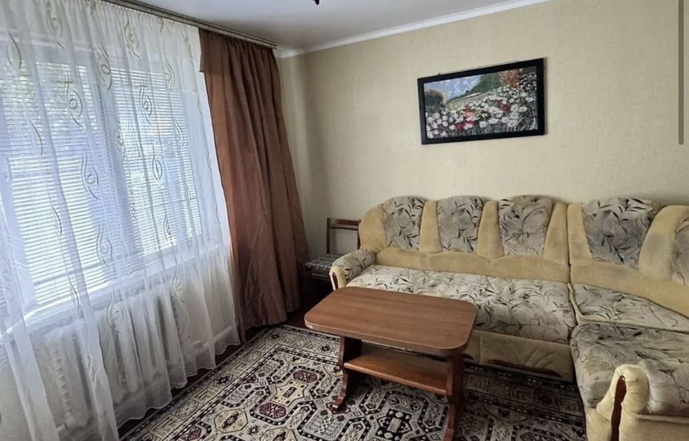 Здається чудовий 4 кімнатний Будинок на Слов'янці.