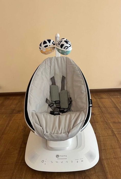 Продам укачивающий центр 4moms MamaRoo 5.0