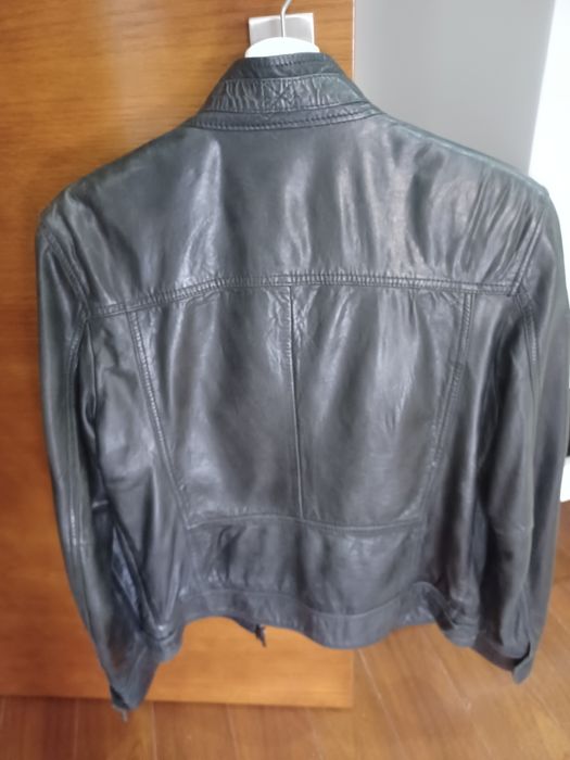 Vendo casaco de Homem de pele verdadeira da Salsa