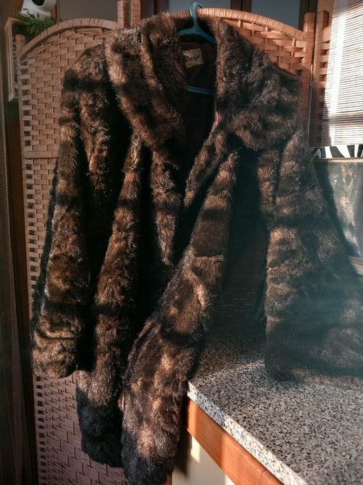 Casaco  de pelo castanho