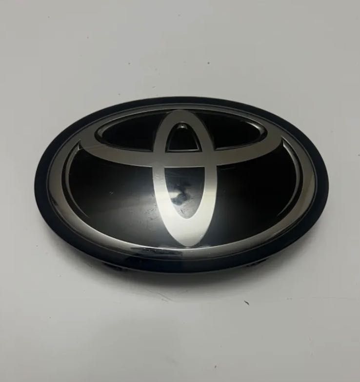 Эмблема Toyota chr Rav4 Camry значок емблема Тойота гибрид: 1 300 грн ...