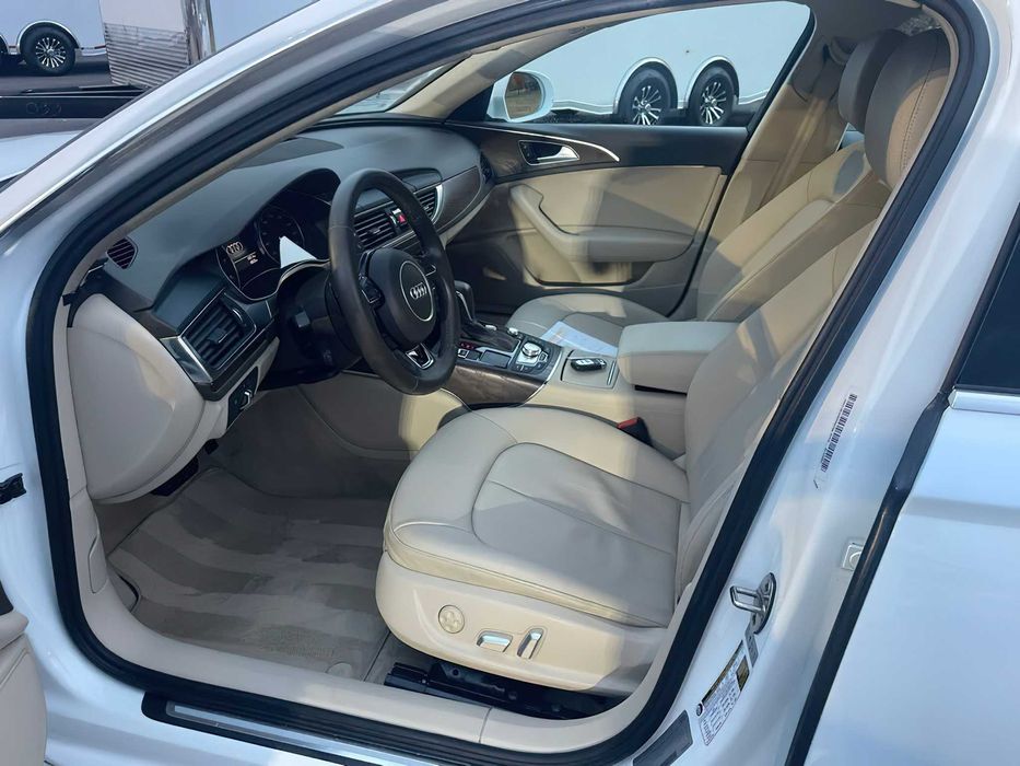 Audi A6      2016