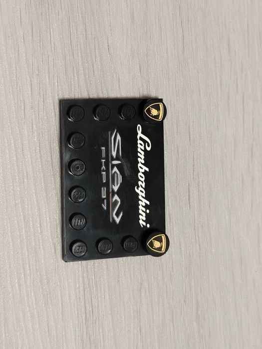 Lego  42115  Lamborghini Sian FKP 37