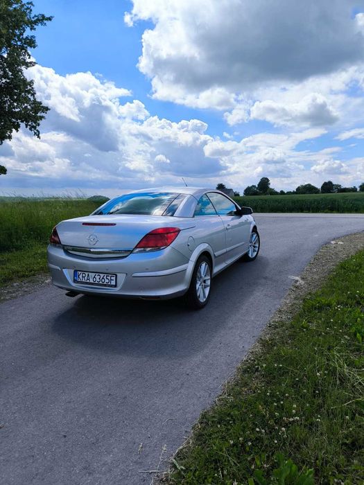 Opel Astra H TwinTop
